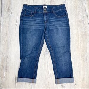SO Cropped Jeans Sz 13